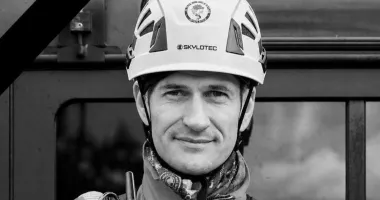Locotenent-colonel ISU Brașov, în vârstă de 35 de ani, și-a pierdut viața într-o avalanșă în Bucegi. Mesajul colegilor