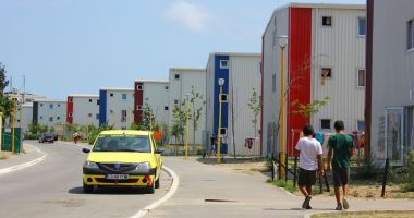 Stire din Eveniment : Locuitorii cartierului social Henri Coandă, monitorizați de jandarmi