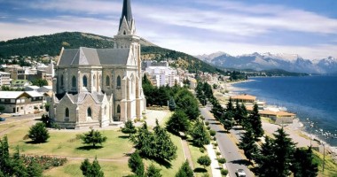 Stire din Diverse : Locuri ideale de vacanță, pentru îndrăgostiți