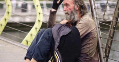 Stire din Actualitate : Londra, invadată de cerșetori și hoți din România