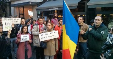 Stire din Sport : "Au rămas fără bani de pensii și salarii? Să ne lase în pace, nu suntem infractori!" Dar ce ar mai plânge ăi cu turnulețe…