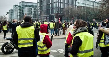 Manifestație a "vestelor galbene" și la Londra
