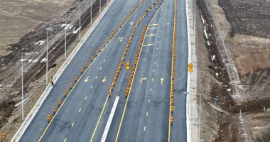 Stire din Social : Încă o porțiune de autostradă a fost deschisă circulației: lotul 2 A0 Nord şi DN2