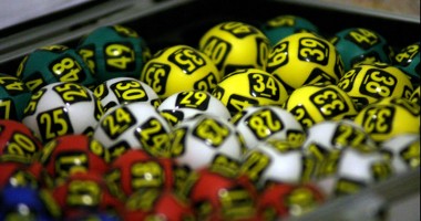 Stire din Social : Report de peste 1.800.000 lei la Loto 6/49