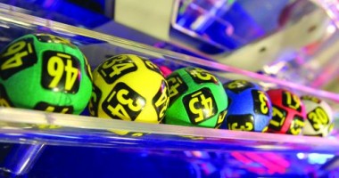 Stire din Social : Loto. Report de peste 1.200.000 euro la 6 din 49