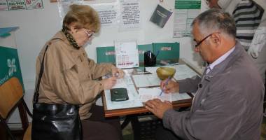 Stire din Social : Loto. Ce premii sunt în joc la tragerea la duminică