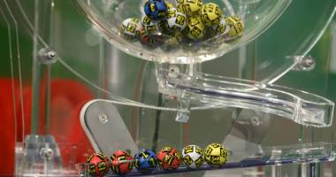 Stire din Social : LOTO. Report la 6 din 49. Iată numerele extrase