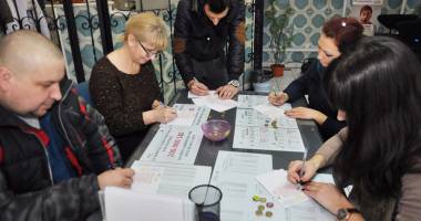 Stire din Social : Premiu de aproape șase milioane de euro, la 6 din 49