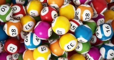 Stire din Social : LOTO. Peste 2 milioane de lei, reportate pentru tragerile loto de joi, 2 martie