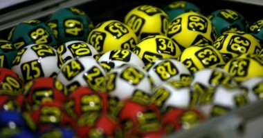 Stire din Social : Loto. Report de peste 1,6 milioane de lei la 6 din 49