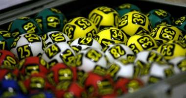 Stire din Social : LOTO. Din nou report la 6 din 49. Iată numerele extrase
