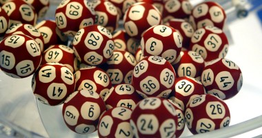 Stire din Social : Loto. Ce premii a dat Loteria Română în doar șase luni de zile