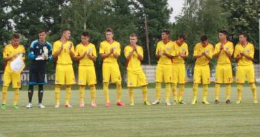 Stire din Sport : Fotbal U17: S-a anunțat lotul U17 pentru amicalul cu Franța