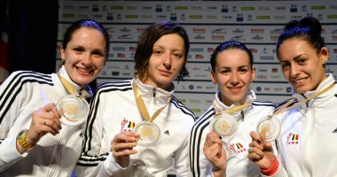 Stire din Sport : Lotul național feminin de spadă, antrenamente la Constanța