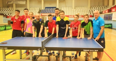 Stire din Sport : Lotul olimpic de tenis de masă al României, în pregătire la Constanța