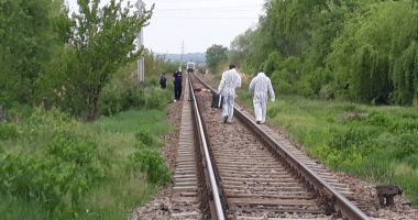 Stire din Eveniment : TRAGEDIE FEROVIARĂ LA CONSTANŢA! Persoană lovită mortal de tren