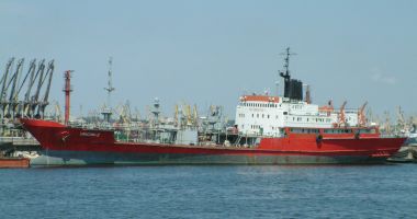 Stire din Economie : Loviți în Oil Terminal? Atentați la securitatea energetică a României!