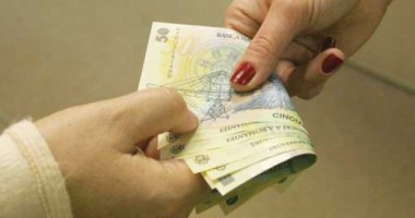 Stire din Eveniment : Asistentă medicală, reținută pentru luare de mită
