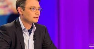 Stire din Politică-Administrație : Jurnalistul Luca Niculescu, propus ambasador la Paris