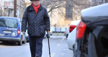 Stire din Eveniment : DE TOT RÂSUL! DIICOT a pus cameră video și microfon în mașina medicului Lucan, iar acestea au căzut în timpul mersului