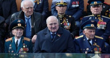 Președintelui Belarus i s-a făcut rău în timpul paradei militare și nu a mai rămas la dineul de la Kremlin