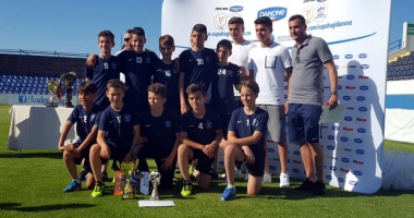 Stire din Sport : Luceafărul Cluj a câștigat Cupa Hagi Danone 2017