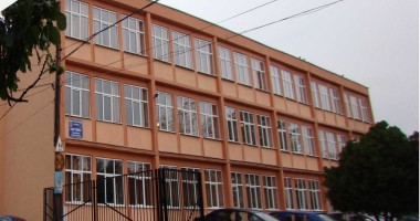 Stire din Cultură-Educație : Ce activități a pregătit Liceul Teoretic Murfatlar la aniversare