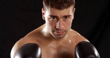 Stire din Sport : Lucian Bute se întoarce în ring, în luna august