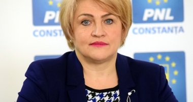 Stire din Politică-Administrație : "Dezvoltarea durabilă a României, în special a județului Constanța, este prioritatea mandatului de senator"