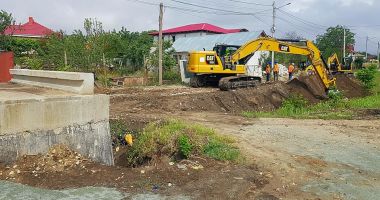GALERIE FOTO / Lucrările de construire de podețe în localitatea 23 August din județul Constanța, urgentate - 2