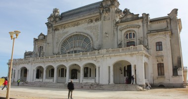 Galerie FOTO - 37 de ani de la cutremurul din 1977 / Ce vedem azi - 19