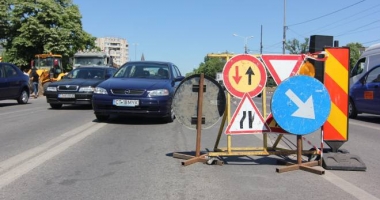 Atenție, șoferi! Trafic îngreunat pe bulevardul Mamaia
