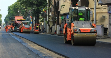 Stire din Social : Atenție, bulevardul Tomis  este închis duminică!