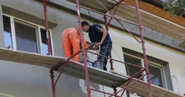 Stire din Social : CONSTANȚA LUI MAZĂRE / Reabilitare termică pe banii statului… dacă vă țin buzunarele
