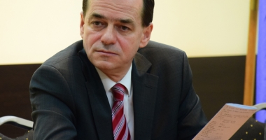 Stire din Politică-Administrație : Ludovic Orban, cu gândul la șefia PNL, și-a început campania la Constanța