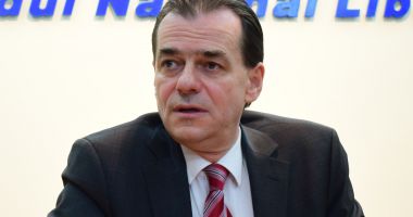Stire din Politică-Administrație : PNL sare în ajutorul privaților. Cum s-ar putea acorda voucherele de vacanță