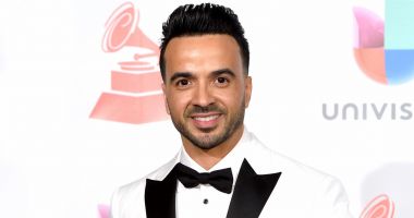 Stire din Monden : Luis Fonsi aduce hitul "Despacito" în România