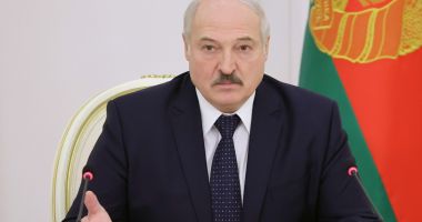 Stire din Actualitate : Lukașenko sugerează că se va alătura militar invaziei lui Putin