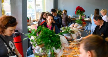 Sărbătoare la 'Pui pe Jar'. Un nou restaurant s-a deschis pe Baba Novac