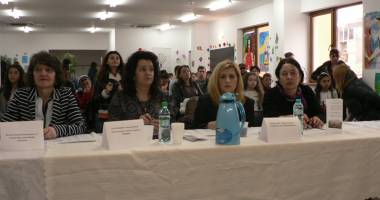 Lumea magică a teatrului, la Școala Gimnazială nr. 1 Poarta Albă - 3