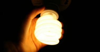 Stire din Eveniment : Un electrician a întrerupt energia electrică în casa polițistului care i-a luat permisul auto