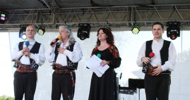 Cum s-au distrat locuitorii de "Zilele Comunei Lumina" - 6