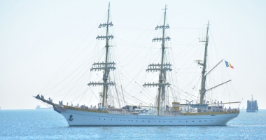 Luptă împotriva submarinului și lansări de torpile, de Ziua Marinei - 3