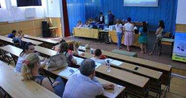 Luptă aprigă pe singurul post de limba română din județul Constanța: 36 de candidați - 3