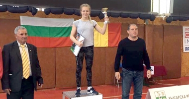 Stire din Sport : Luptătoarea Andreea Ana a strălucit la turneul "Legendele Russe"