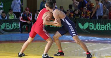 Stire din Sport : Luptătorii constănțeni,  imbatabili la Naționalele Școlare