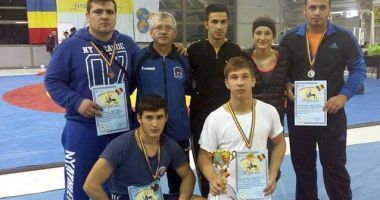 Stire din Sport : Luptătorii de la LPS Constanța, "meci" important cu pandemia de coronavirus