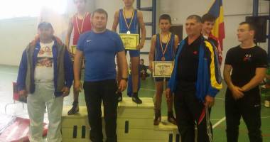 Luptătorii constănțeni,  imbatabili la Naționalele Școlare - 4