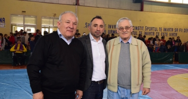 Luptătorii au cinstit memoria antrenorului emerit Ioan Bărbătei - 4