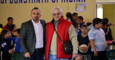 Luptătorii au cinstit memoria antrenorului emerit Ioan Bărbătei - 9
